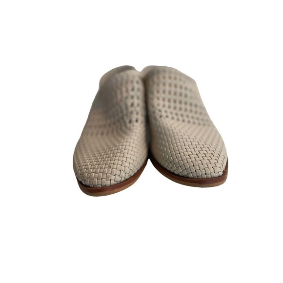 Time And Tru Womens Beige Heels Round Toe Shoes Sz 10 M Slip On Clogs EUC - Picture 14 of 14